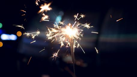 Twinkling Lights of Festive Joy wallpaper
