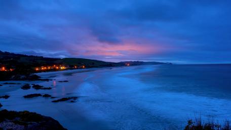 Evening blue beach wallpaper