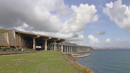 The Madeira Airport Runway in Santa Cruz, Portugal wallpaper