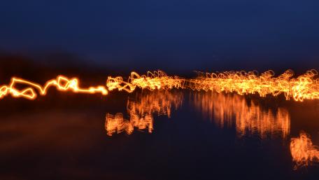 Dreamy Urban Lights in Motion wallpaper