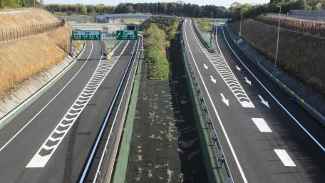 Shin Yokkaichi Junction Seen from the C3 Tokai Ring Expressway wallpaper