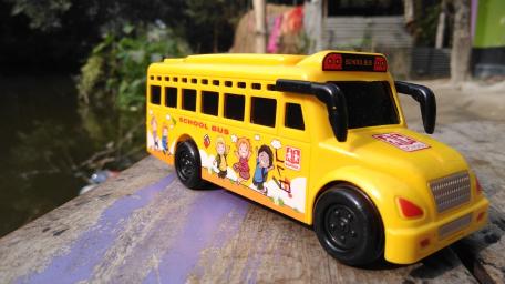 School Bus wallpaper
