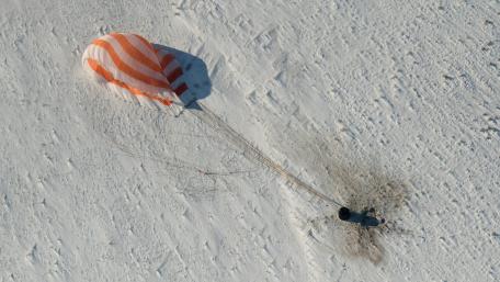 Expedition 53 Soyuz MS-05 Landing wallpaper