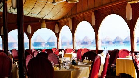 Have a dinner on the beach wallpaper
