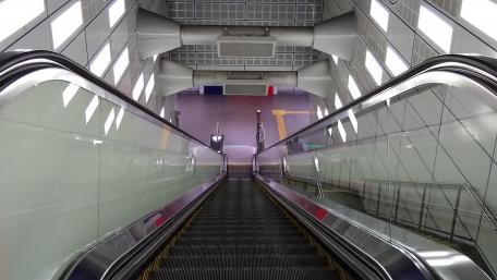 to the subway wallpaper