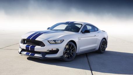 Shelby Ford Mustang GT500 wallpaper