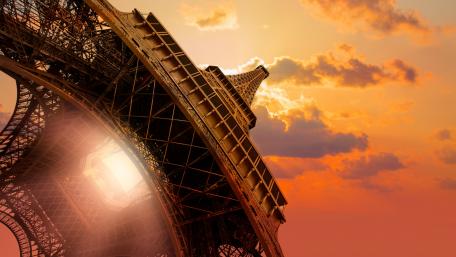 Eiffel Tower at Sunset Glow wallpaper