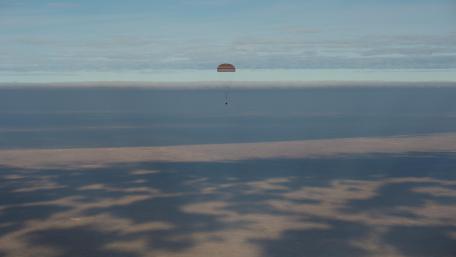 Expedition 49 Landing wallpaper