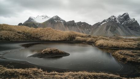 Majestic Vestrahorn Peaks at Stokksnes wallpaper