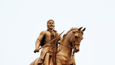 Majestic Warrior on Horseback wallpaper