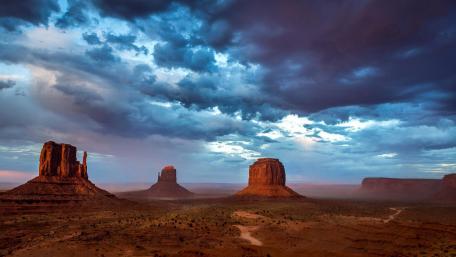 Monument Valley wallpaper