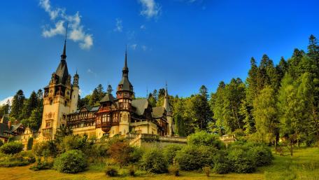 Peles Castle wallpaper