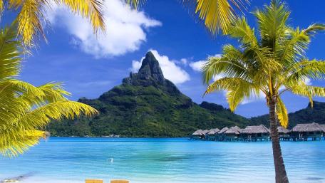 Mount Otemanu wallpaper