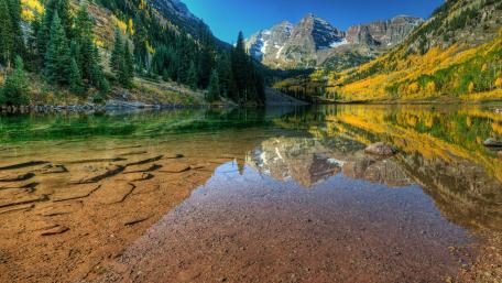 Maroon Bells wallpaper