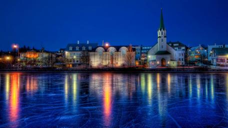 Reykjavik by night wallpaper