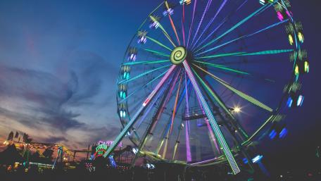Ferris wheel Long Exposure wallpaper