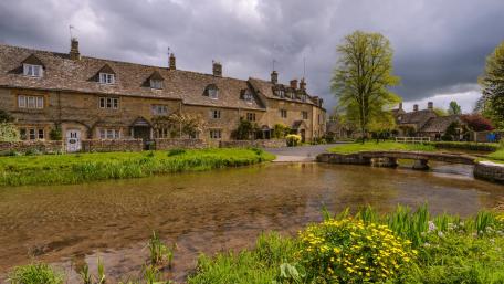 Charming Village by the Stream wallpaper