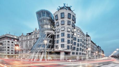 Dynamic Architecture in Urban Landscape wallpaper