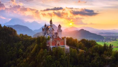 Neuschwanstein Castle wallpaper