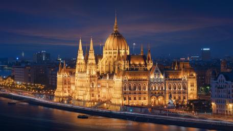 Parliament, Budapest, Hungary wallpaper