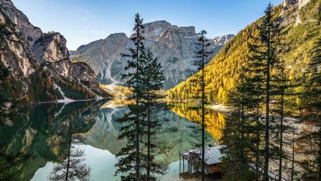 Pragser Wildsee, Italy wallpaper