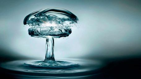Ethereal Water Splash Formation wallpaper