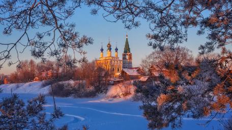 Winter Serenity at the Temple Scene wallpaper