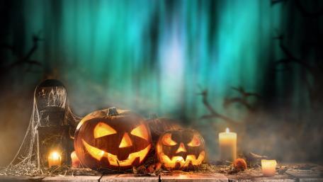 Spooky Halloween Celebration Wallpaper wallpaper
