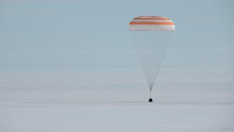 Expedition 61 Soyuz Landing wallpaper