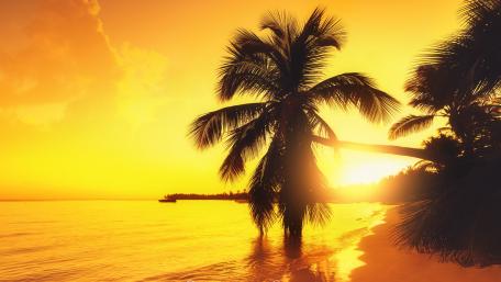 Tropical Sunset Over Calm Waters wallpaper