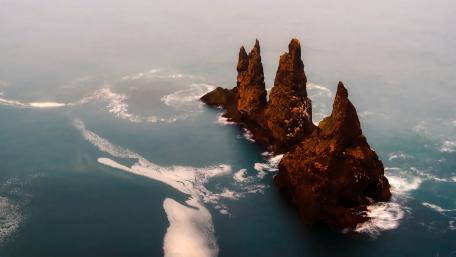 Reynisdrangar wallpaper