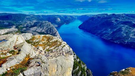 Breathtaking View of a Serene River Valley wallpaper