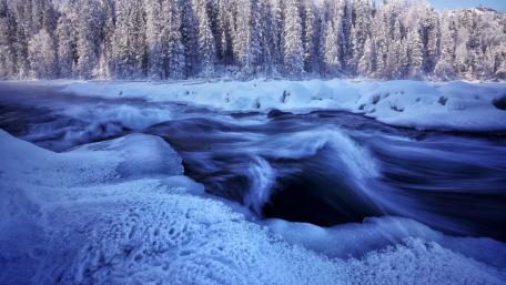 Winter River Serenity in a Blue Landscape wallpaper