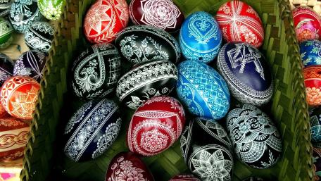 Colorful Easter Eggs for Spring Celebration wallpaper