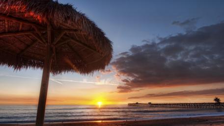 Serene Sunset by the Beach wallpaper