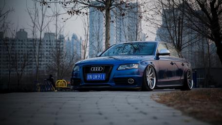 Sleek Audi Dream Car Wallpaper wallpaper