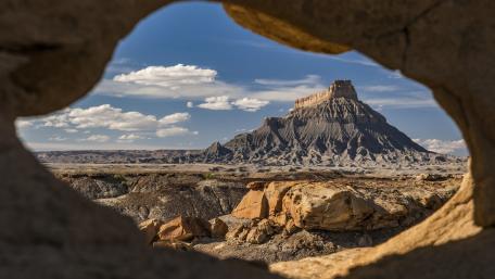 Majestic Desert View in Utah wallpaper