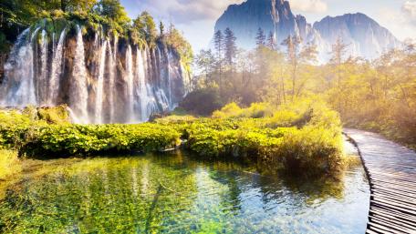 Plitvice Lakes National Park wallpaper