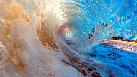 Surging Wave Beauty in Nature wallpaper