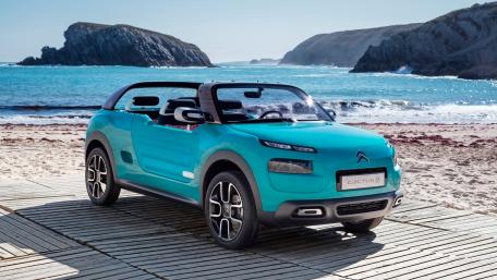 Stylish Convertible by the Ocean wallpaper