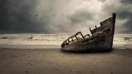 Forgotten Boat on the Beach wallpaper