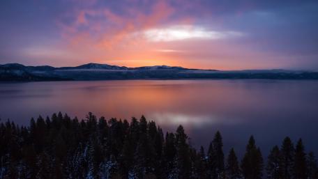 Sunset Serenity at Snowy Lakeside wallpaper