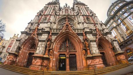 Stunning Architecture of the Church of St. Nicholas in Kiev wallpaper