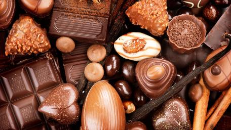 Delicious Chocolate Indulgence Gallery wallpaper