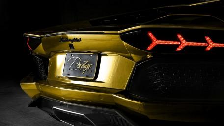 Lamborghini Aventador wallpaper