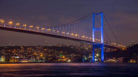 Stunning Night View of Illuminated Bridge wallpaper