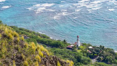 Diamond Head Lighthouse, Honolulu, Hawaii wallpaper