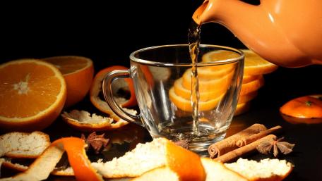 Refreshing Citrus Tea Experience for Relaxation and Comfort wallpaper