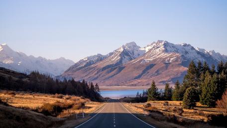 Majestic Mountain Road View wallpaper
