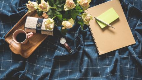 Cozy Coffee Moments with Fresh Roses wallpaper